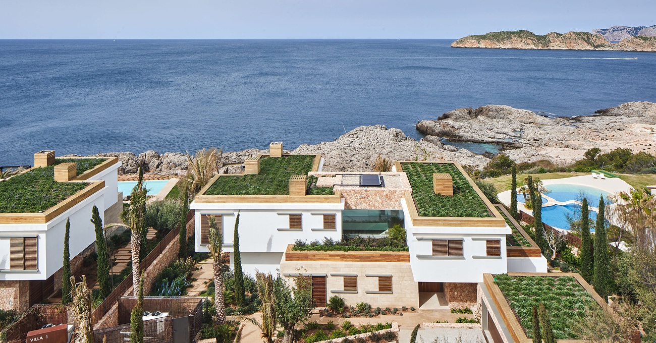 4-cap-adriano-by-grasreynesarquitectos-scaled 1