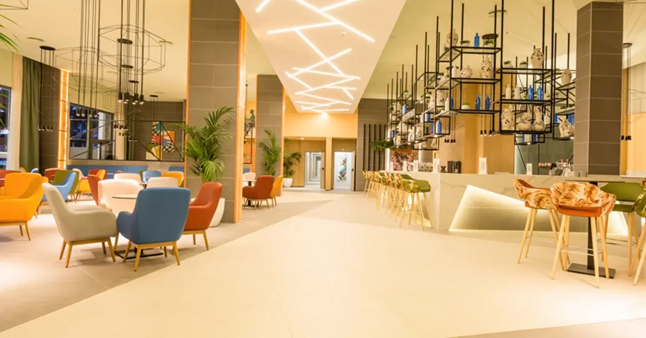 4_HOTEL-RIU-PLAYA-PARK-1 1