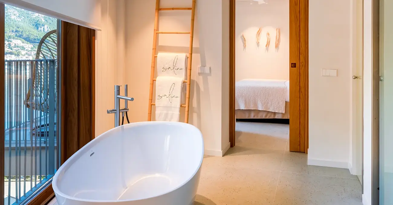 LS004CN-R.Web-0008 1