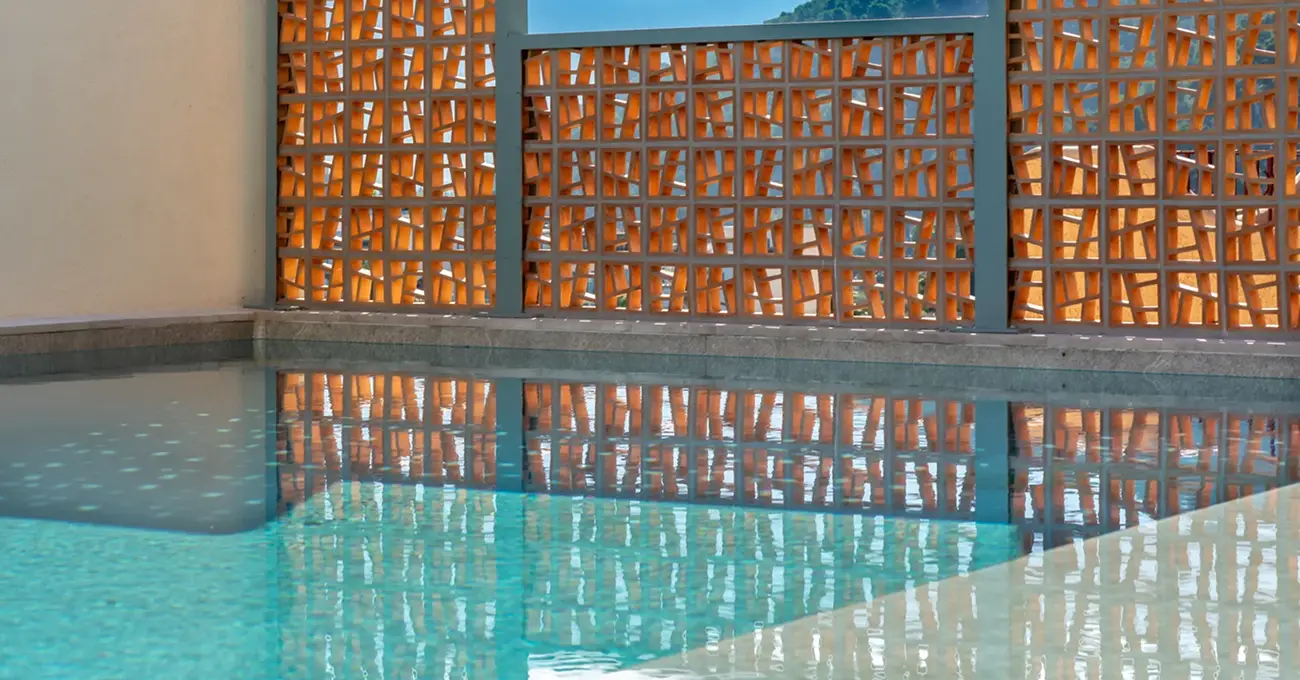 LS004CN-R.Web-0019 1