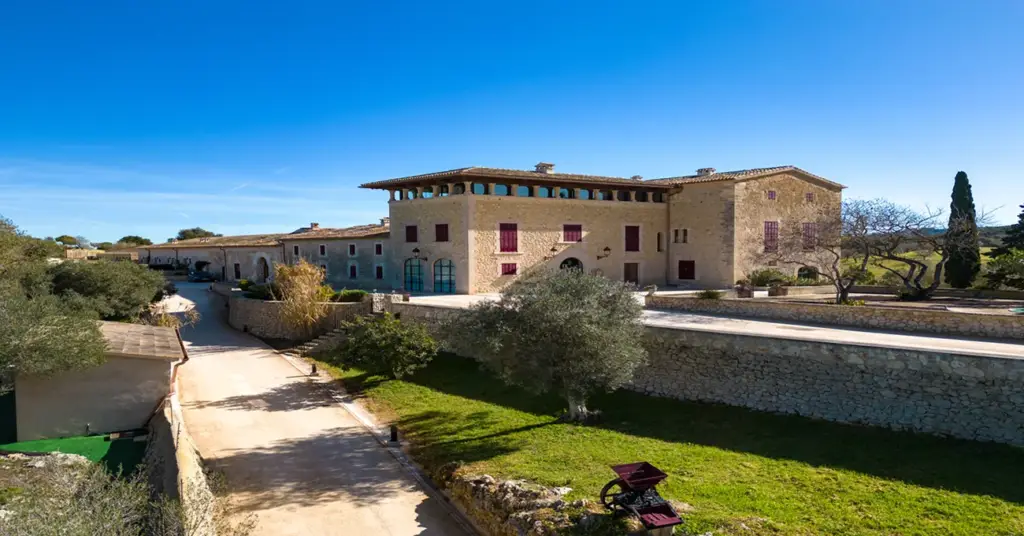 AGROTURISMO SA BASTIDA – Construcciones Llull Sastre
