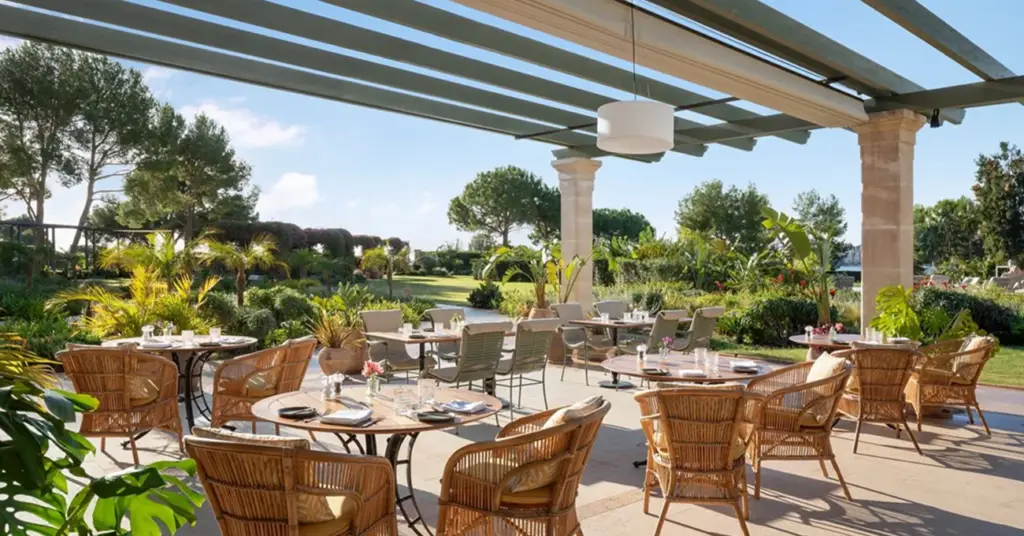 THE ST. REGIS MARDAVALL MALLORCA RESORT – Construcciones Llull Sastre